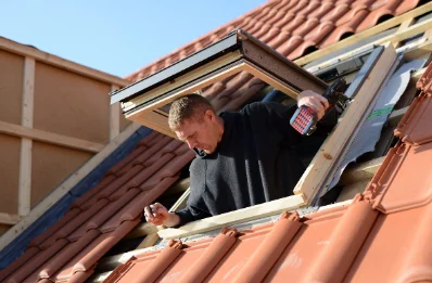 Pose de fenêtres de toit Velux aux Bessons